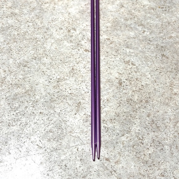 BEGINNERS WOOD 6.0 KNITTING NEEDLES & A SET OF BOYE SIZE 6.0 NEEDLES & G… - Picture 8 of 10